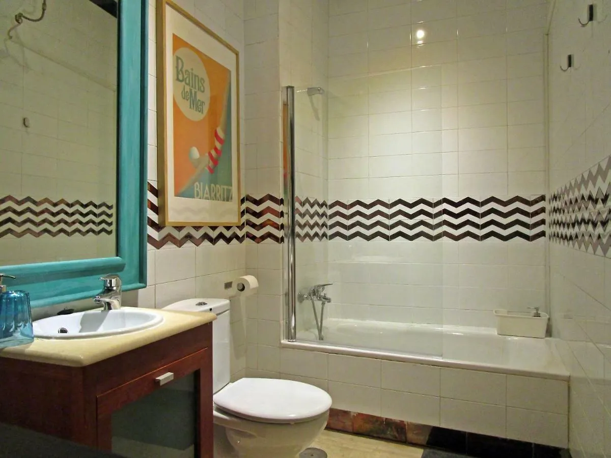 Suite Caballerizas Seville Apartment