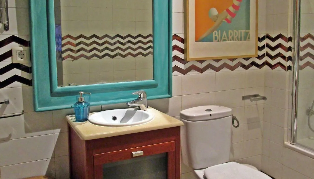 Suite Caballerizas Sevilla 0*,